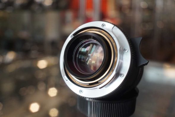 Leica 11874 Summilux-M 35mm F/1.4 ASPH. E46 + 12589 A49 lenshood