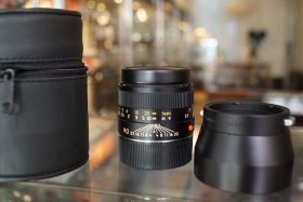 Leica 11633 Macro-Elmar-M 90mm F/4 lens, 6-bit, boxed