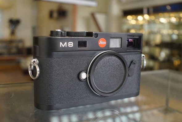 Leica 10701 M8 digital rangefinder body black, boxed