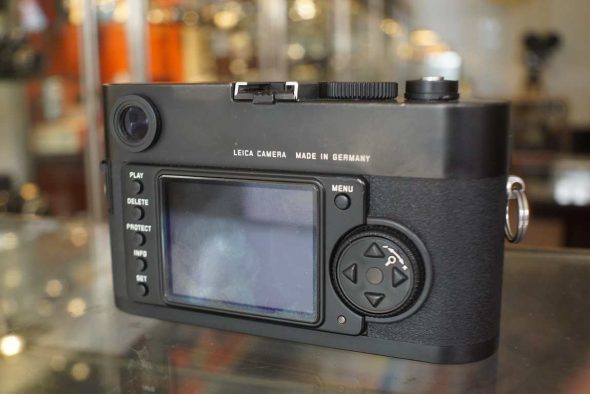 Leica 10701 M8 digital rangefinder body black, boxed