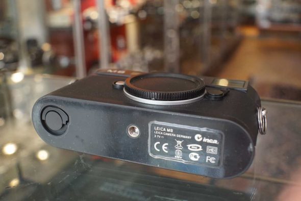 Leica 10701 M8 digital rangefinder body black, boxed