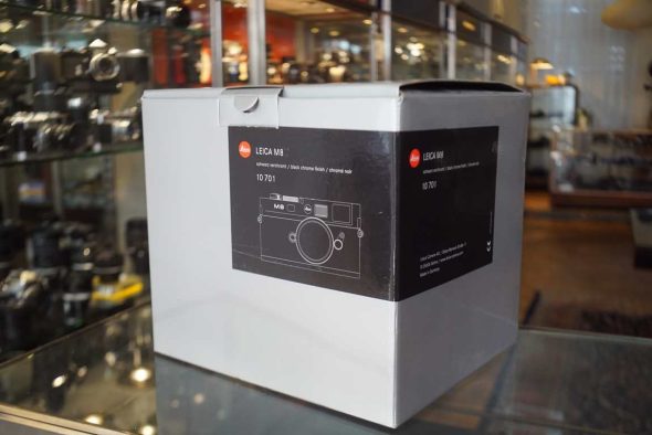 Leica 10701 M8 digital rangefinder body black, boxed