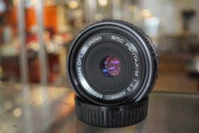 SMC Pentax-M 40mm F/2.8 PK pancake lens