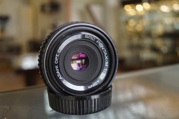 SMC Pentax-M 40mm F/2.8 PK pancake lens