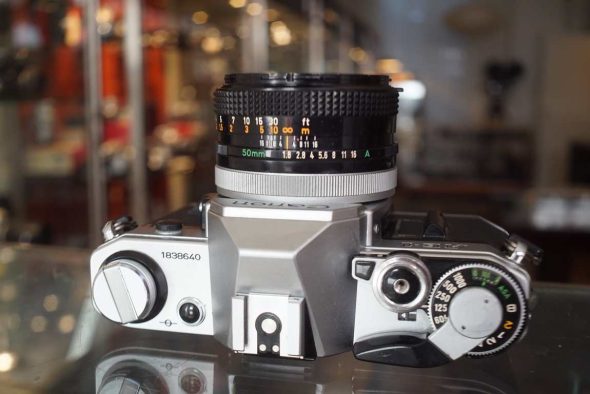 Canon AE-1 + FD 50mm f/1.8 SC kit