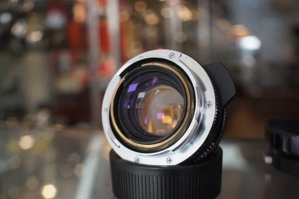 Leica Leitz Summicron-M 35mm F/2 V4 KOB + 12524 lenshood