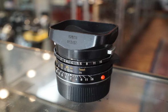 Leica Leitz Summicron-M 35mm F/2 V4 KOB + 12524 lenshood