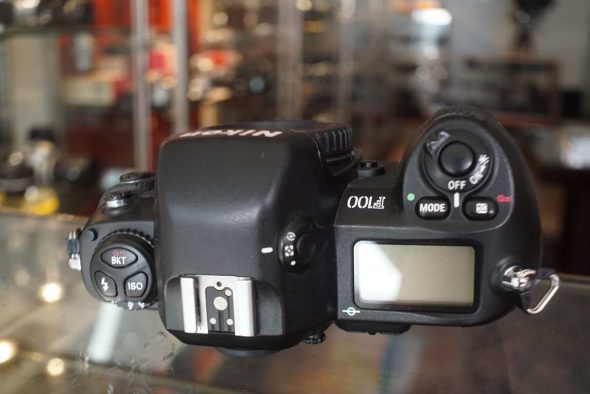 Nikon F100 SLR, boxed