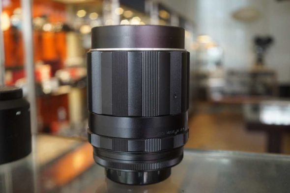 Pentax SMC Takumar 135mm F/2.5 portrait lens, M42 mount