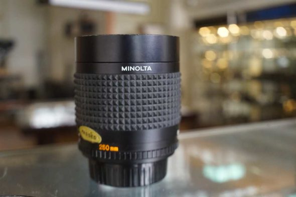 Minolta RF Rokkor 250mm F/5.6 mirror lens