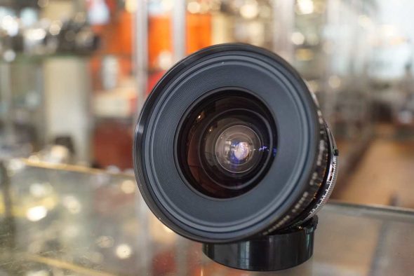 Canon FD 20mm F/2.8 SSC lens