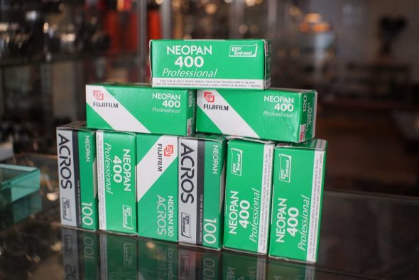 Fuji film pack of 9 rolls: Neopan 400 and Acros 100, 120 format, Expired 2007