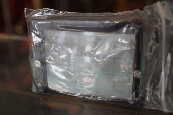 Mamiya M645 focusing screen No3 Checker, boxed (NOS)