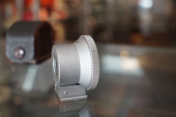 Leica SHOOC optical bright line finder for 135mm lenses, with case