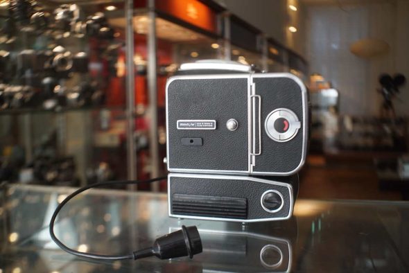 Hasselblad 500EL/M body with WLF, acute matte and A12 back