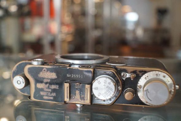 Leica II body converted to IIF