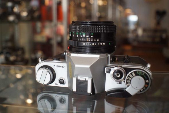 Canon AE-1 + nfd 50mm f/1.8